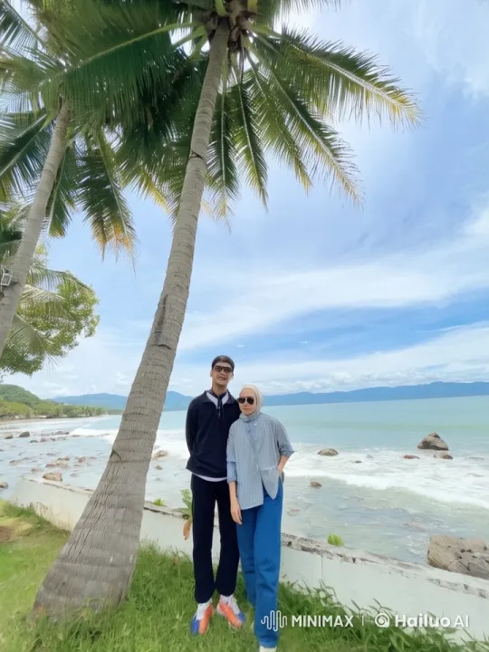 Kung Fu Fighters in Serene Coastal Live2D Animation – AI Generated Video | Hailuo AI