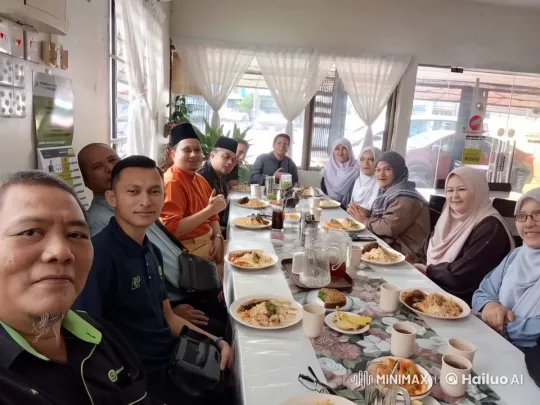 Joyful Gathering Around a Feast Captured in Live2D – AI Generated Video | Hailuo AI