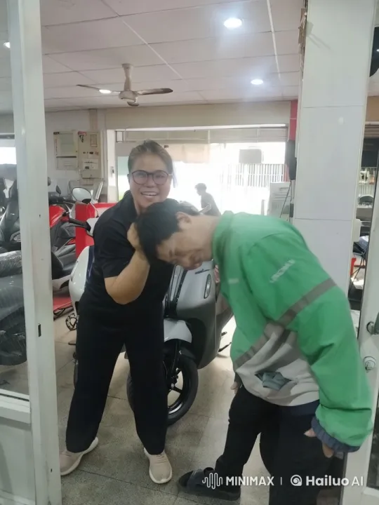 Kung Fu Showdown in Motorcycle Shop – AI Generated Video | Hailuo AI