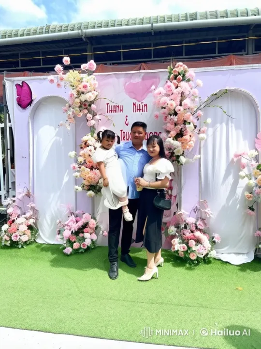 Family Demonstrates Kungfu in Floral Decorated Setting – AI Generated Video | Hailuo AI
