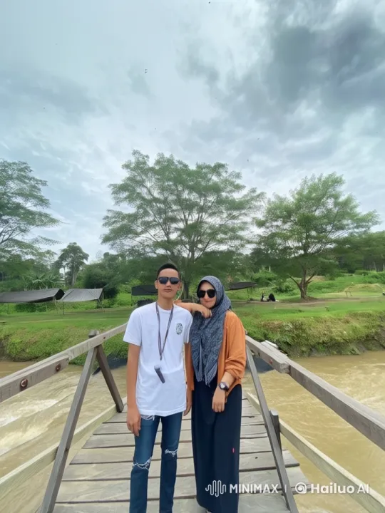 Couple Performs Dynamic Kungfu Fight on Animated Bridge – AI Generated Video | Hailuo AI