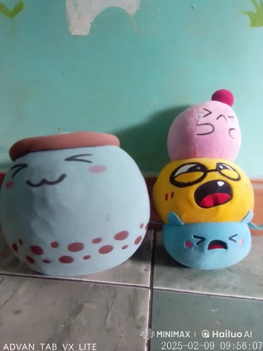 Adorable Plush Toys Display Unique Personalities in Live2D Animation – AI Generated Video | Hailuo AI
