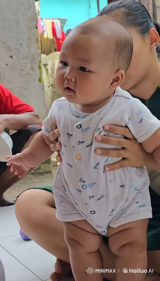 Baby Mimics Kungfu with Playful Enthusiasm – AI Generated Video | Hailuo AI