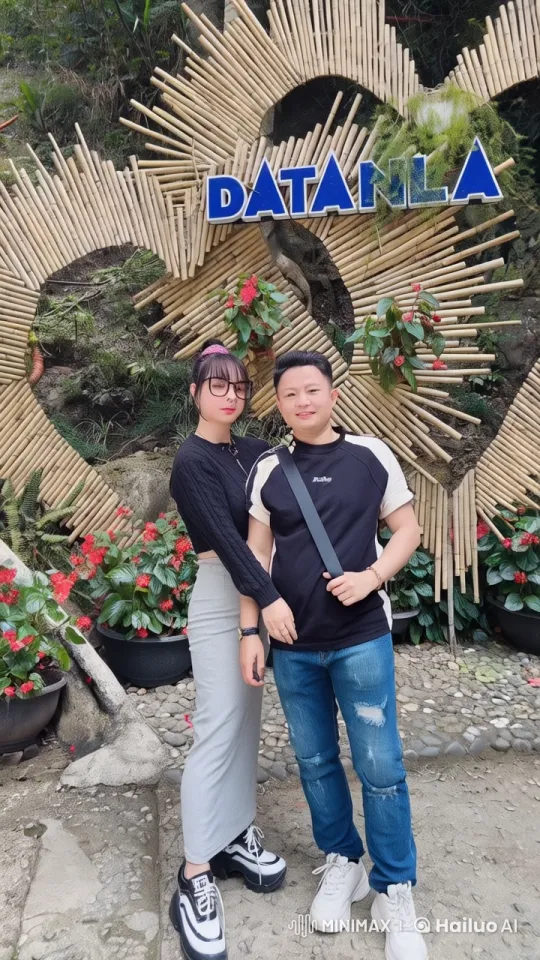 Live2D Video: Dynamic Kungfu and Brawling Showdown in Bamboo Heart Structure – AI Generated Video | Hailuo AI