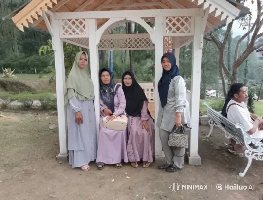 Islamic Attired Individuals Practice Kungfu in Forest Setting – AI Generated Video | Hailuo AI
