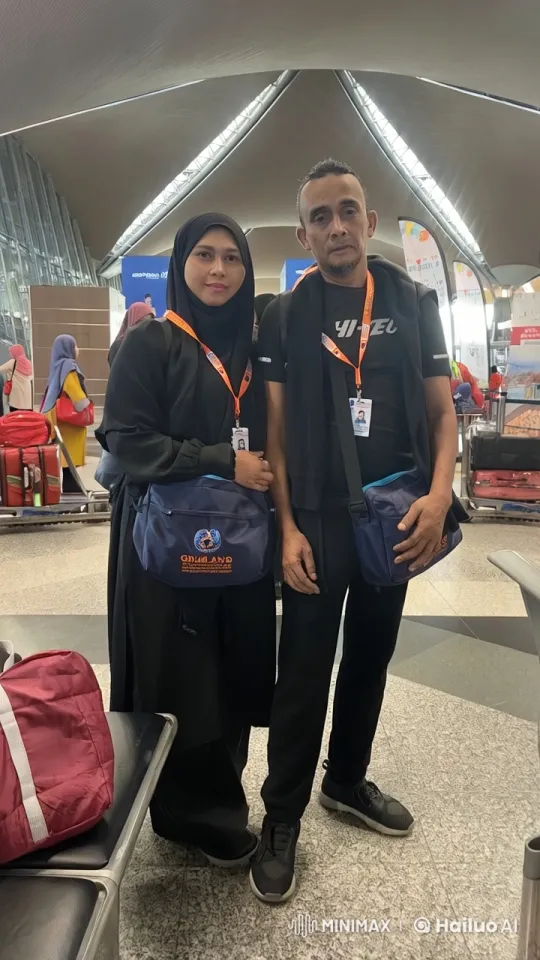 Couple Embarks on Exciting Journey at Bustling Airport – AI Generated Video | Hailuo AI