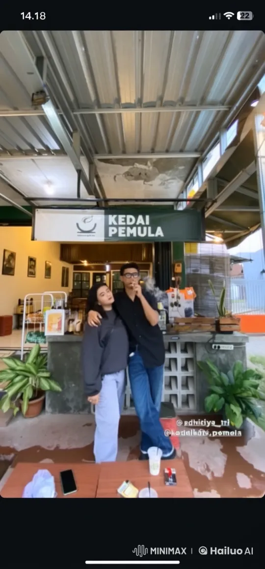 Live2D Animated Kungfu Fight at 'Kedai Pemula' Café – AI Generated Video | Hailuo AI