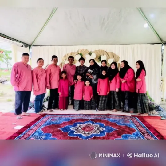 Family Demonstrates Energetic Kungfu Skills in Festive Setting – AI Generated Video | Hailuo AI
