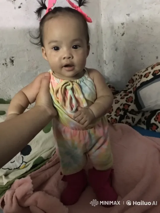 Toddler's Joyful Dance in Cozy Live2D Animation – AI Generated Video | Hailuo AI