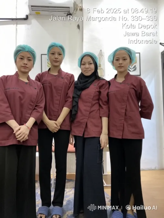 Four Women Perform Dynamic Kungfu in Animated Video – AI Generated Video | Hailuo AI
