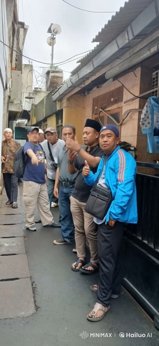Live2D Kungfu Performance in Narrow Alley – AI Generated Video | Hailuo AI