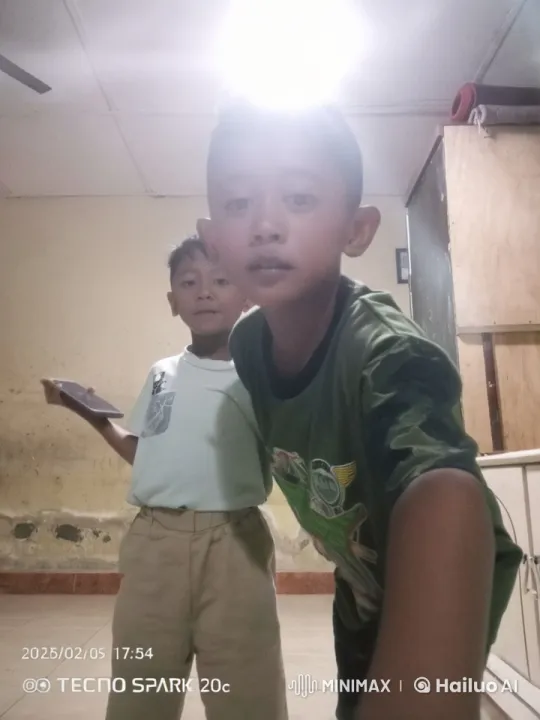Children's Energetic Kung Fu Fight Captured in Live2D – AI Generated Video | Hailuo AI