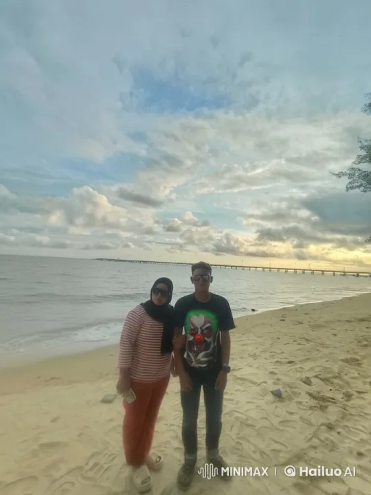 Kungfu Fight on a Peaceful Beach – AI Generated Video | Hailuo AI