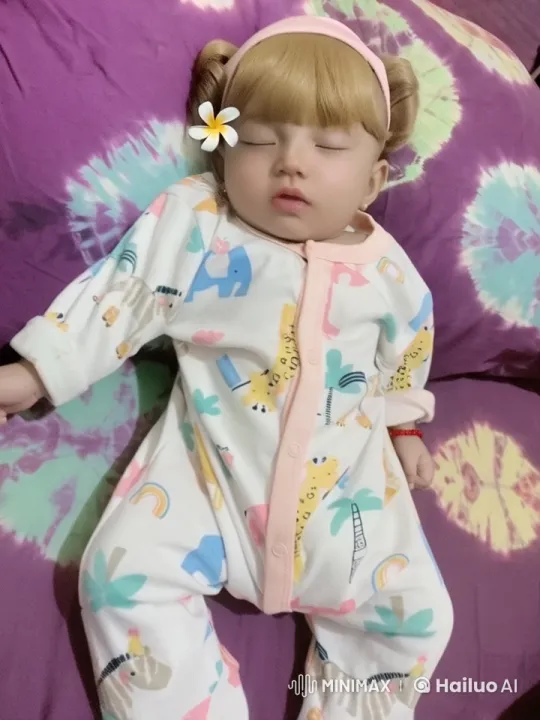 Baby in Onesie Shows Off Kungfu Skills in Live2D Animation – AI Generated Video | Hailuo AI