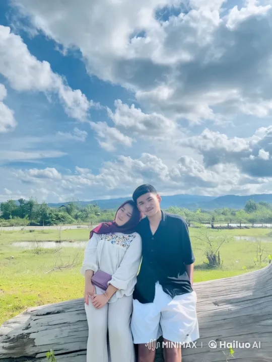 Couple Engages in Intense Kung Fu Duel in Serene Setting – AI Generated Video | Hailuo AI