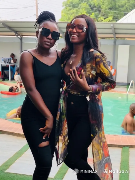 Women Display Martial Arts Skills in Poolside Live2D Animation – AI Generated Video | Hailuo AI