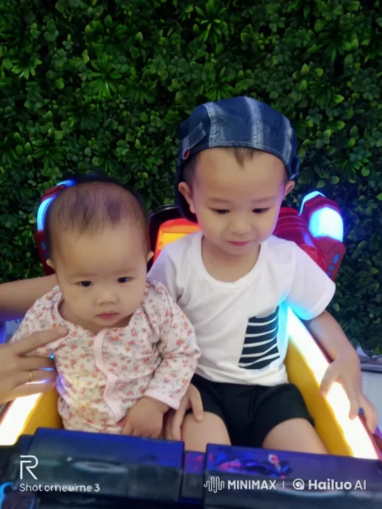 Children's Playful Kung Fu Fight in Animated Ride – AI Generated Video | Hailuo AI