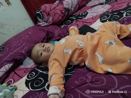 Baby Enthusiastically Practices Playful Kungfu – AI Generated Video | Hailuo AI