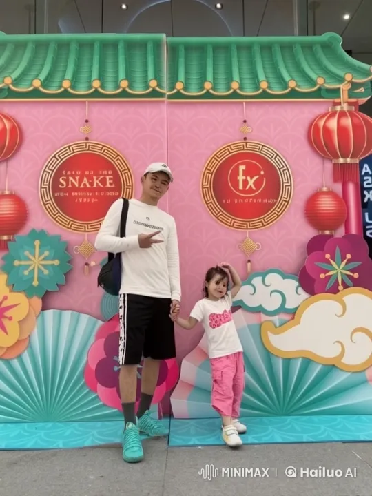 Live2D Animation: Year of the Snake Celebration with Kungfu Performance – AI Generated Video | Hailuo AI
