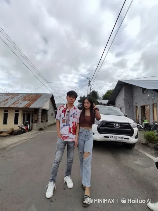 Live2D Animation: Young Couple's Energetic Kungfu Duel – AI Generated Video | Hailuo AI