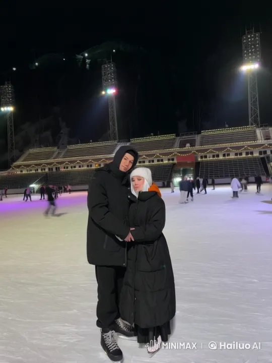 Romantic Couple Enjoying Intimate Moment on Ice Rink – AI Generated Video | Hailuo AI