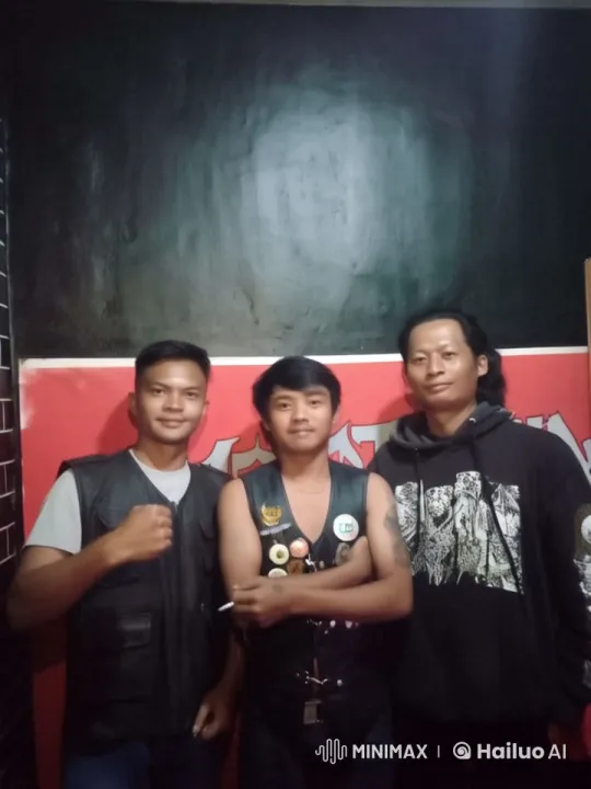 Three Men Performing Martial Arts in Live2D Animation – AI Generated Video | Hailuo AI