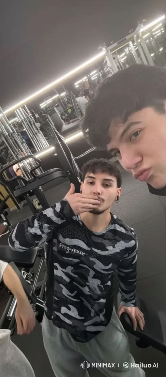 Live2D Animated Gym Scene with Shirtless Fitness Lovers – AI Generated Video | Hailuo AI
