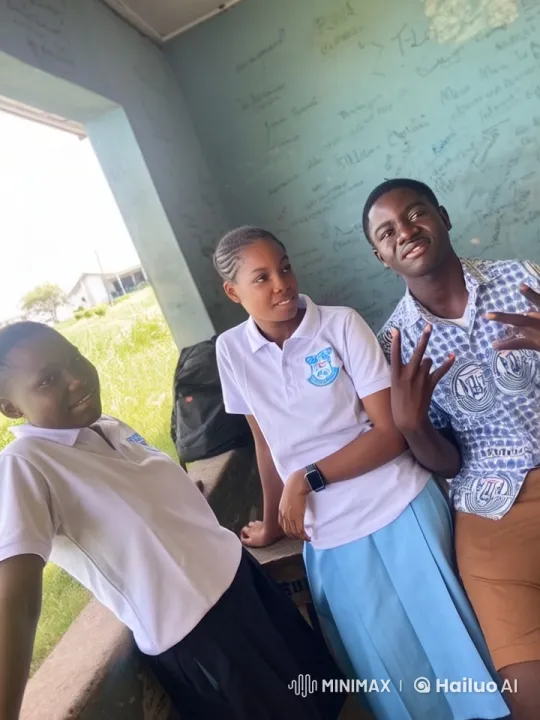 High School Students Enjoy Playful Kung Fu in Graffiti Setting – AI Generated Video | Hailuo AI