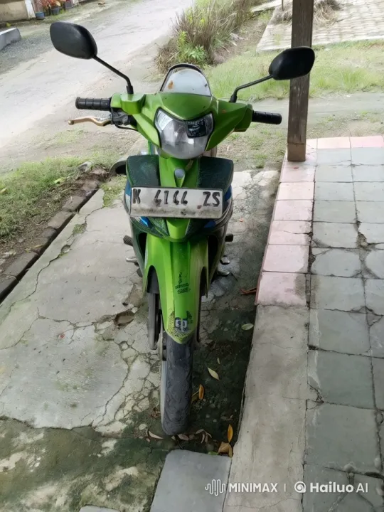 Motorcycle Transforms into Heroic Robot – AI Generated Video | Hailuo AI