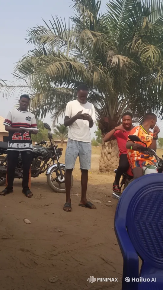 Young Men Practice Kung Fu Under Palm Tree – AI Generated Video | Hailuo AI