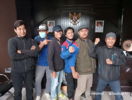 Dynamic Group of Men Poses with Martial Arts Stances – AI Generated Video | Hailuo AI