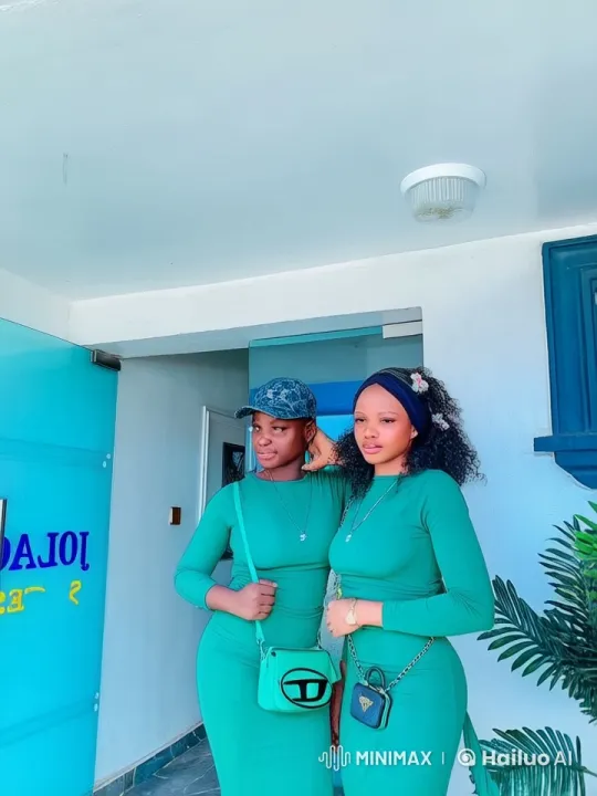 Two Women in Green Dresses Showcase Athletic Dance and Martial Arts – AI Generated Video | Hailuo AI