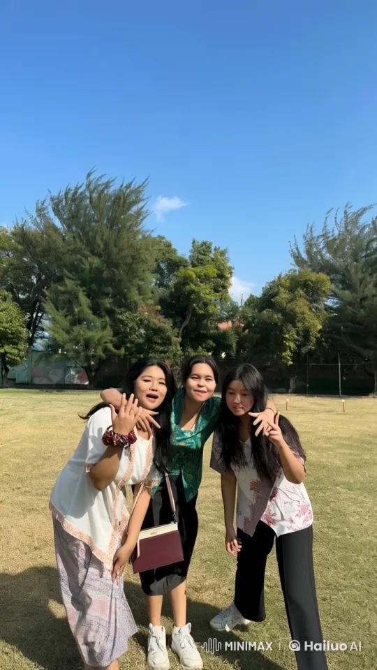 Friends Practicing Kungfu in Lush Grassland – AI Generated Video | Hailuo AI