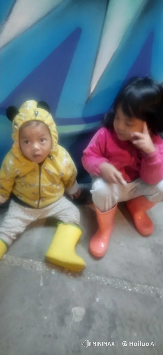 Children's Playful Kung Fu Dance in Vivid Setting – AI Generated Video | Hailuo AI