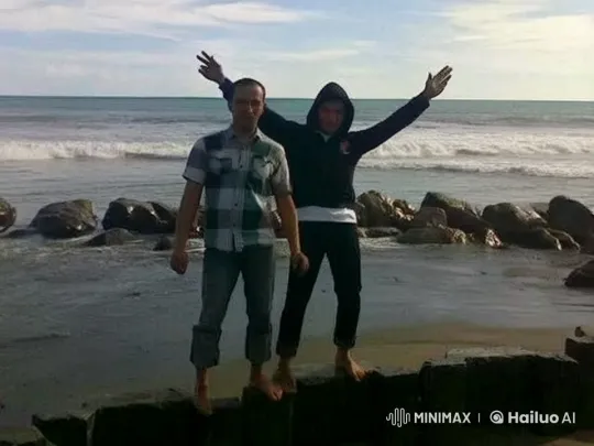 Animated Beach Scene with Friends in Excited Poses – AI Generated Video | Hailuo AI