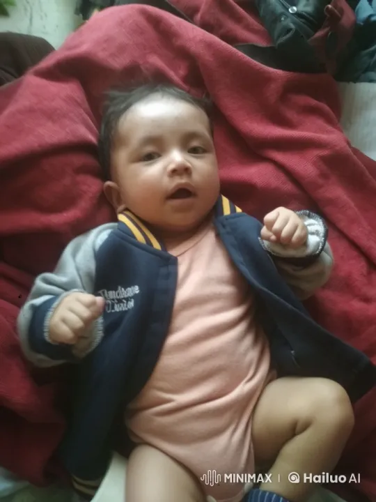 Baby in Onesie Demonstrates Playful Kung Fu Moves – AI Generated Video | Hailuo AI
