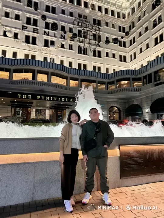 Kung Fu Duel in Front of Hong Kong's Peninsula Hotel – AI Generated Video | Hailuo AI