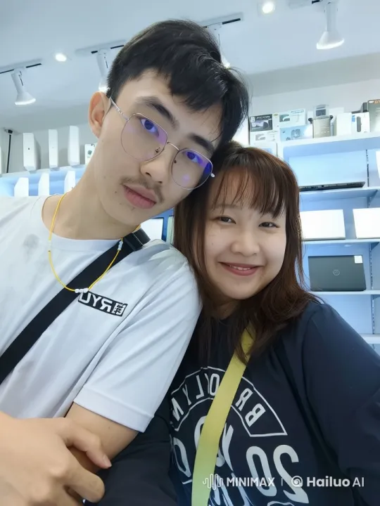 Playful Kung Fu Duo in Computer Store Setting – AI Generated Video | Hailuo AI