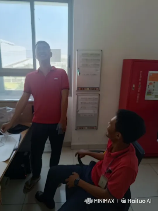 Colleagues Discussing in a Modern Office Setting – AI Generated Video | Hailuo AI