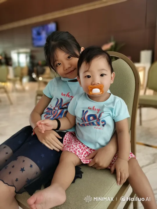 Children Practicing Playful Kungfu in Cozy Setting – AI Generated Video | Hailuo AI