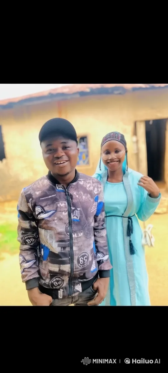 Couple Interacting in Traditional Attire Outside Building – AI Generated Video | Hailuo AI
