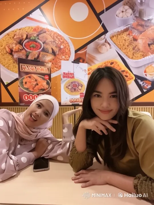 Live2D Animation: Wing Chun Training in a Colorful Restaurant – AI Generated Video | Hailuo AI