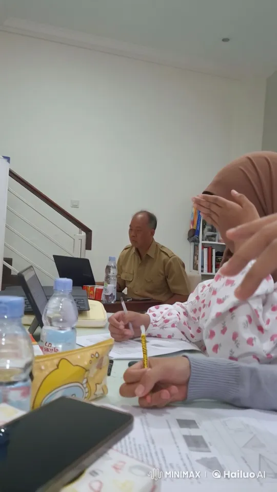Person Morphs into Laptop at Study Session – AI Generated Video | Hailuo AI