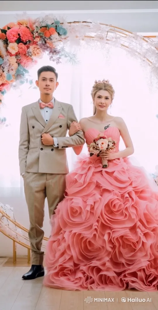 Wedding Couple Showcases Martial Arts Skills in Live2D Video – AI Generated Video | Hailuo AI