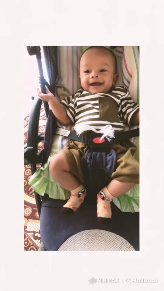 Baby in Stroller Performs Impressive Kung Fu – AI Generated Video | Hailuo AI