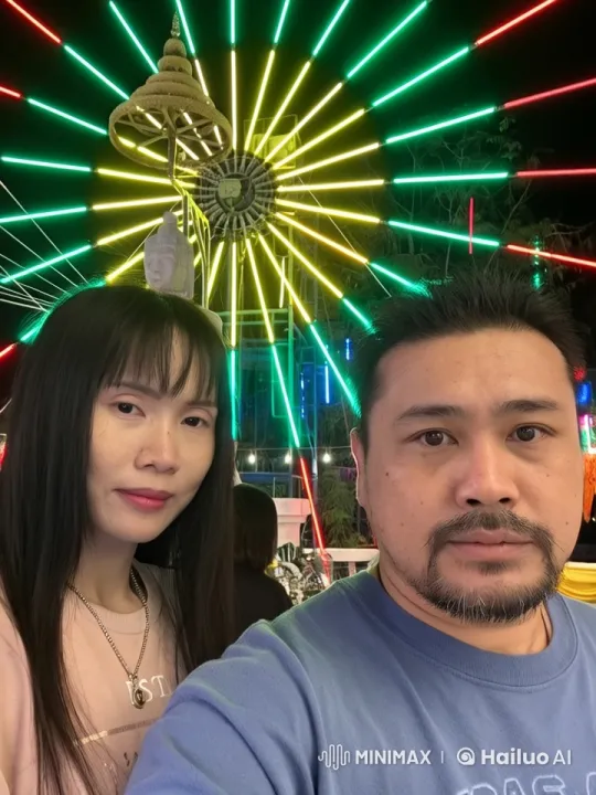 Live2D Kung Fu Duo Showcases Skills at Neon Carnival – AI Generated Video | Hailuo AI
