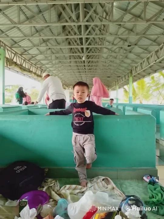 Boy Practices Martial Arts in Open-Air Pavilion with Live2D Animation – AI Generated Video | Hailuo AI