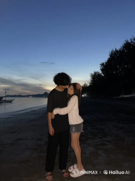 Couple Performs Energetic Kung Fu on Dusky Shoreline – AI Generated Video | Hailuo AI