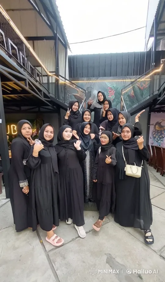 Black-clad Group Performs Synchronized Kung Fu Routine – AI Generated Video | Hailuo AI