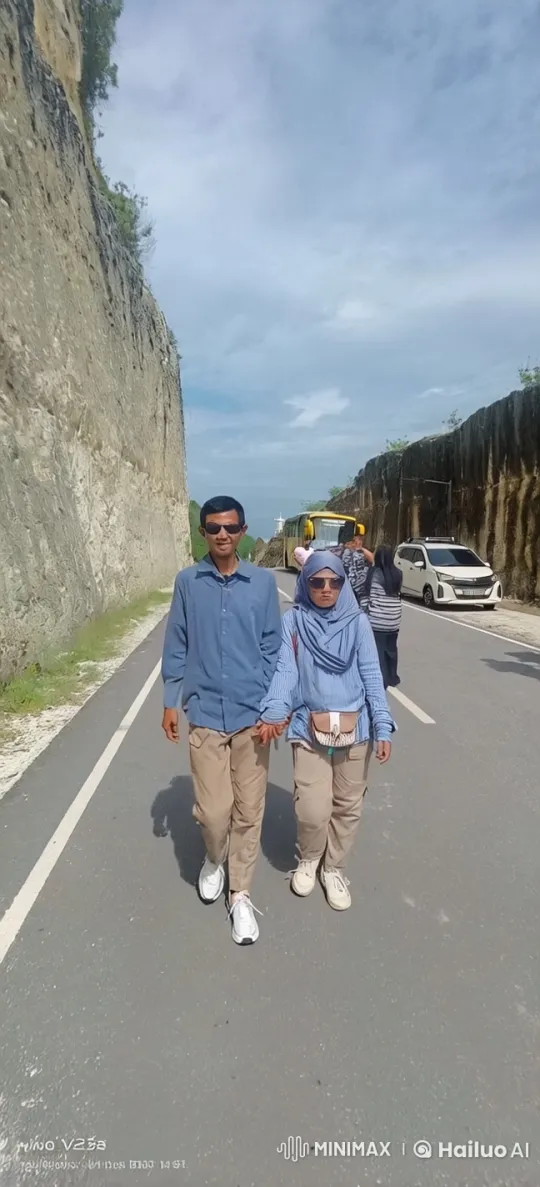Couple Showcases Kung Fu Mastery on Deserted Road – AI Generated Video | Hailuo AI